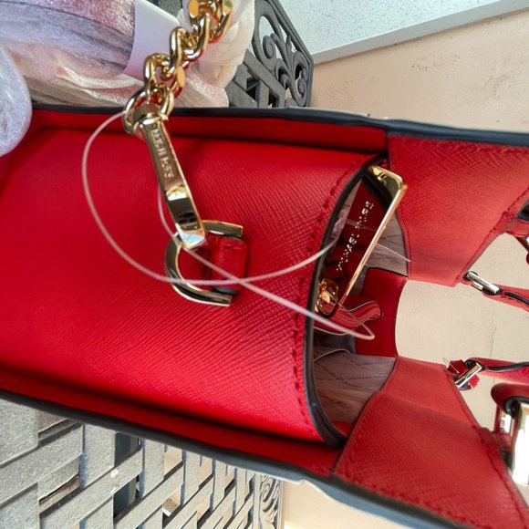 Michael Kors Bags Michael Kors Prism M Messenger Bag Pink Multi